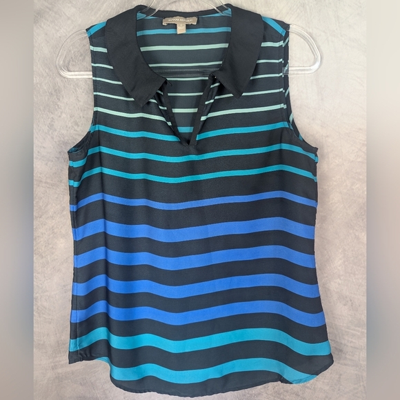 Banana Republic Tops - Banana Republic Small Sheer Omni Sleeveless Blouse With Collar & Keyhole Neckl.